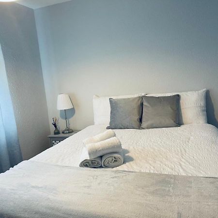 II Comfortable Room, Shared House アルモンズベリー エクステリア 写真