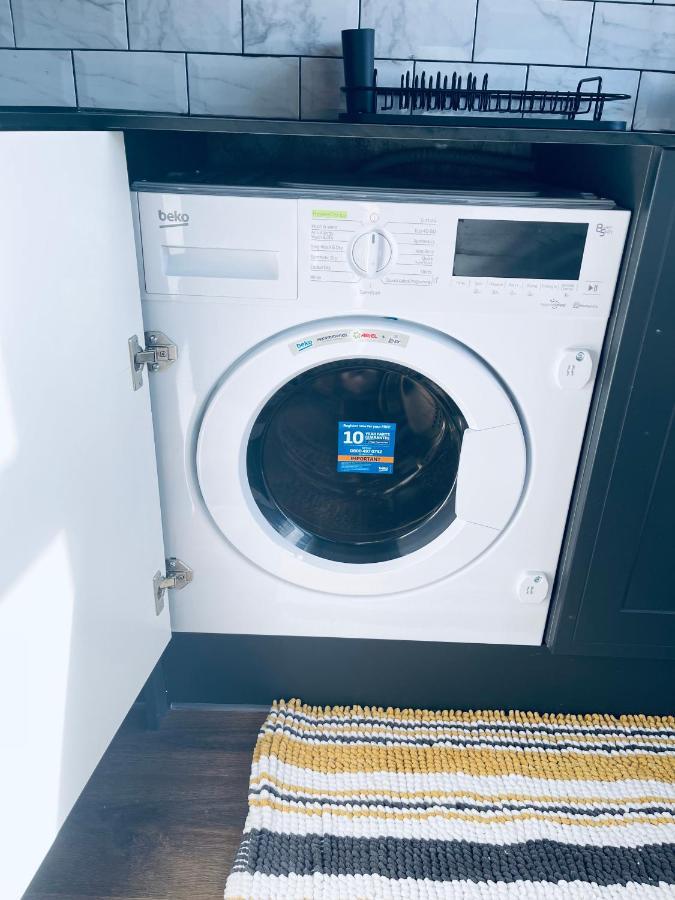 II Comfortable Room, Shared House アルモンズベリー エクステリア 写真